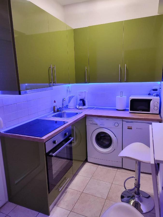 Pantheon Apartments Солун Екстериор снимка